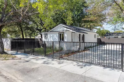 1045 NW 55th Ter, Miami, FL 33127