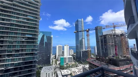 60 SW 13th St #2402, Miami, FL 33130