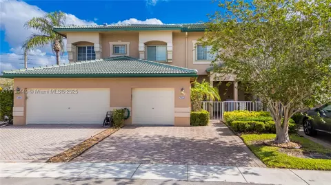 7952 W Exeter Blvd W #101, Tamarac, FL 33321