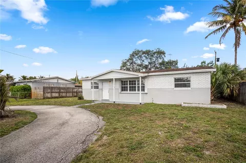 351 N 65th Ter, Hollywood, FL 33024