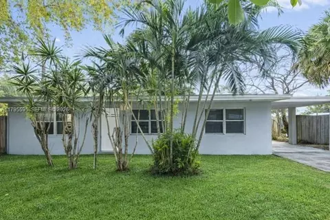 3121 NE 13th Ave, Pompano Beach, FL 33064