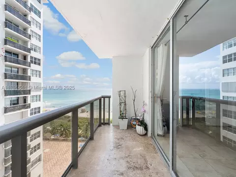 6039 Collins Ave #1015, Miami Beach, FL 33140