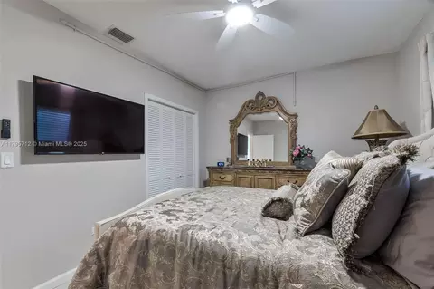 3295 SW 75th Ct, Miami, FL 33155 photo 13
