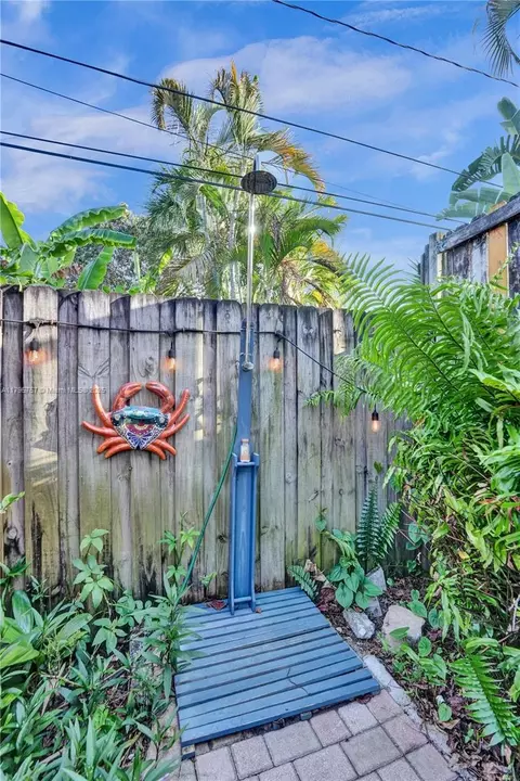 1402 SE 1st St, Pompano Beach, FL 33060 photo 32