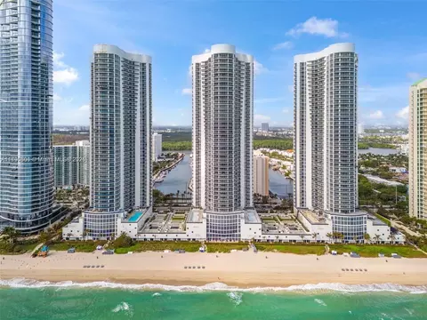 15901 Collins Ave #2907, Sunny Isles Beach, FL 33160