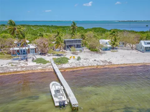 View/Area - Undisclosed, Lower Keys, FL 33043 photo 2 of 12