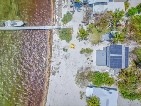View/Area - Undisclosed, Lower Keys, FL 33043 photo 10 of 12