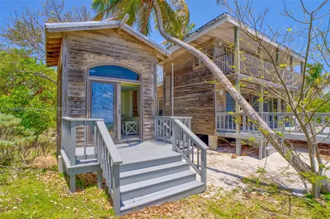 Exterior - Undisclosed, Lower Keys, FL 33043 photo 5 of 9