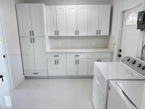Other - 7765 W 15th Ave, Hialeah, FL 33014 photo 2 of 8