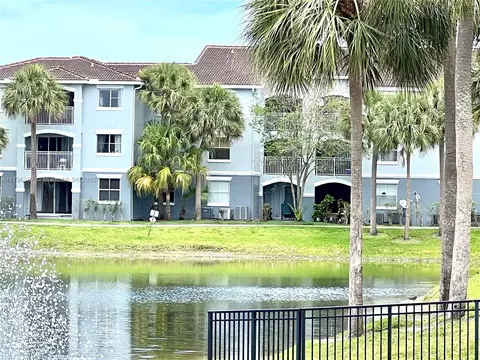 150 NW 96th Ave #9-208, Pembroke Pines, FL 33024