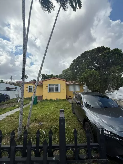 3840 NW 12th Ter, Miami, FL 33126