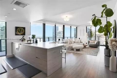 1300 S Miami Ave #3405, Miami, FL 33130