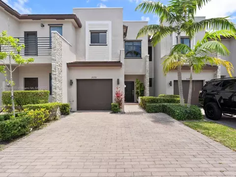 20761 NE 2nd Ct, North Miami Beach, FL 33179