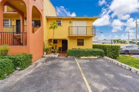 5061 W 12th Ln #E-10, Hialeah, FL 33012