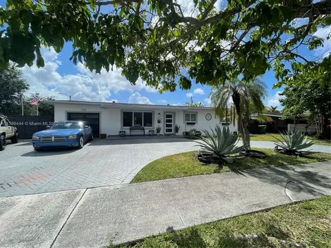 1245 SW 85th Ave, Miami, FL 33144