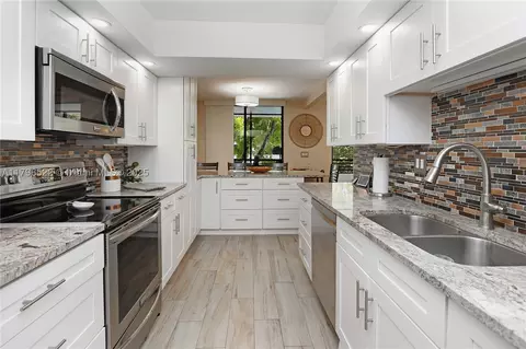 1490 Sheridan St #26A, Hollywood, FL 33020