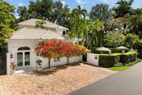 3845 Wood Ave, Coconut Grove, FL 33133