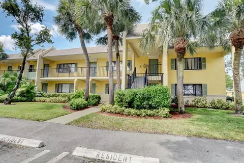 1722 W Meadows Cir W #1722, Boynton Beach, FL 33436