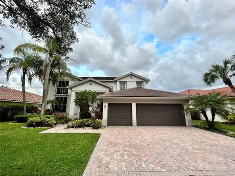 3968 Nighthawk Dr, Weston, FL 33331