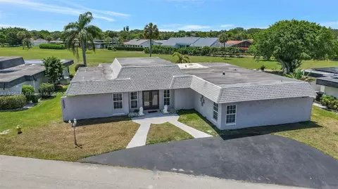 5509 Mulberry Dr, Tamarac, FL 33319