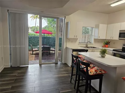 6101 NW 114th Ct #124, Doral, FL 33178