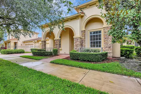 10206 SW Ambrose Way, Port Saint Lucie, FL 34986