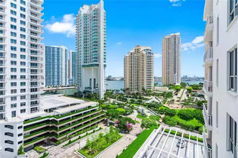 701 Brickell Key Blvd #1408, Miami, FL 33131 photo 4