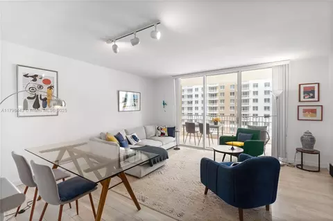 701 Brickell Key Blvd #1408, Miami, FL 33131 photo 9