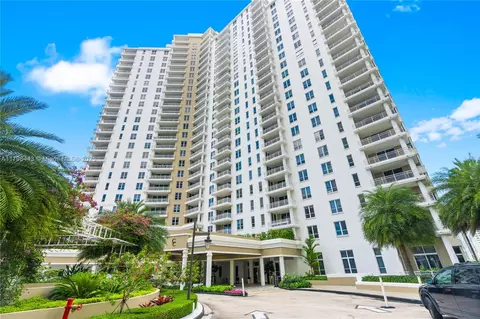 701 Brickell Key Blvd #1408, Miami, FL 33131 photo 39