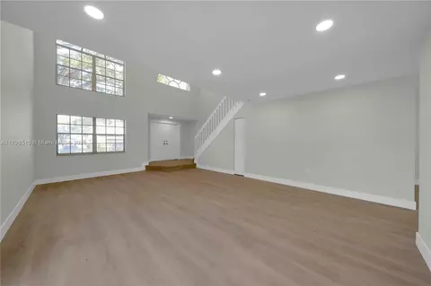 20076 NW 85th Ave, Hialeah, FL 33015 photo 6