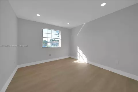 20076 NW 85th Ave, Hialeah, FL 33015 photo 21