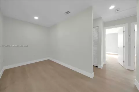 20076 NW 85th Ave, Hialeah, FL 33015 photo 20