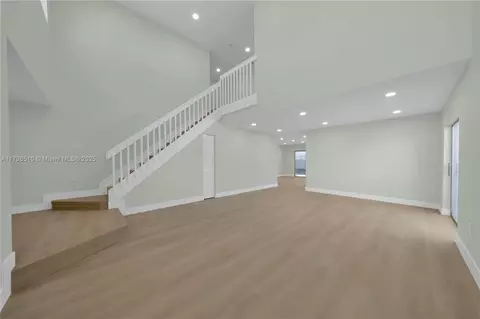 20076 NW 85th Ave, Hialeah, FL 33015 photo 5