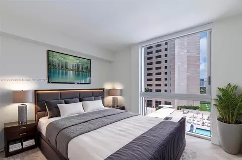 335 S Biscayne Blvd #1012, Miami, FL 33131 photo 2