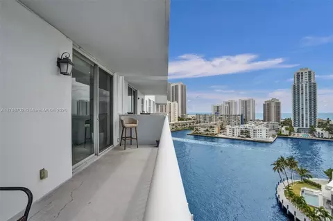 137 Golden Isles Dr #1105, Hallandale Beach, FL 33009