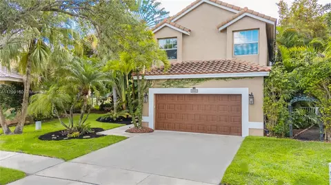 18442 NW 12th St, Pembroke Pines, FL 33029