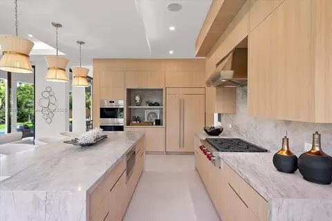 Kitchen - 12940 SW 82nd Pl, Pinecrest, FL 33156 photo 2 of 4