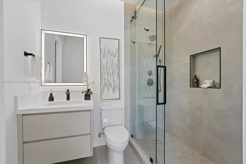 Bath - 12940 SW 82nd Pl, Pinecrest, FL 33156 photo 8 of 8