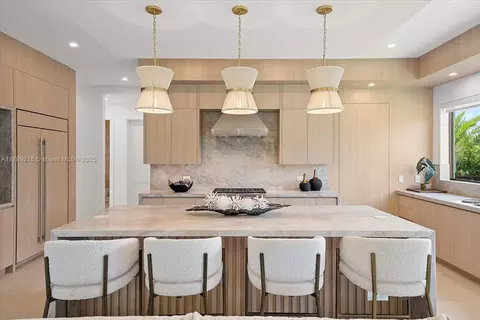 Kitchen - 12940 SW 82nd Pl, Pinecrest, FL 33156 photo 4 of 4