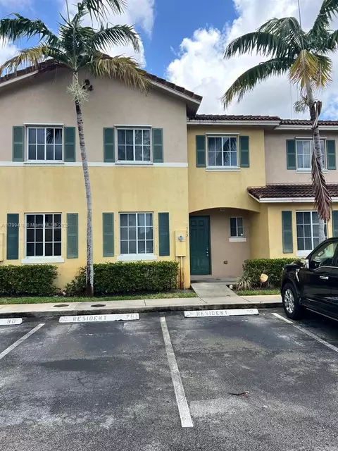 1905 SW 60th Ter, North Lauderdale, FL 33068