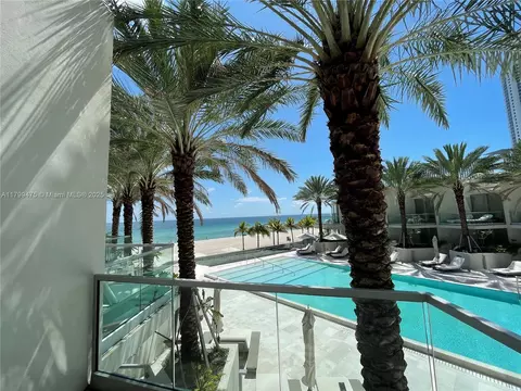 18501 Collins Ave #CABANA 22, Sunny Isles Beach, FL 33160