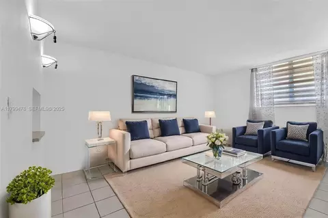 801 NW 47th Ave #118W, Miami, FL 33126