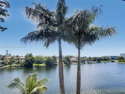 1409 NW 126th Way, Sunrise, FL 33323