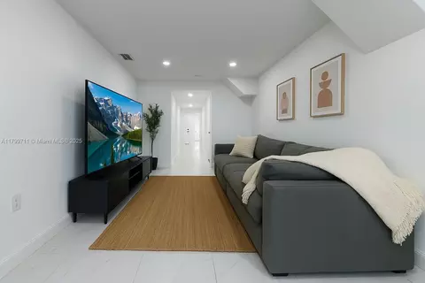 2966 NW 26 St, Miami, FL 33142