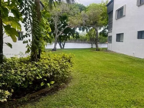 9920 NW 68th Pl #103, Tamarac, FL 33321