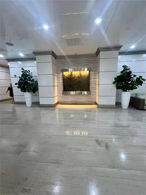 19390 Collins Ave #303, Sunny Isles Beach, FL 33160