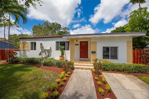 12000 NE 11th Ct, Biscayne Park, FL 33161