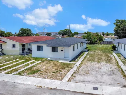 2439-41 NW 81st Ter, Miami, FL 33147