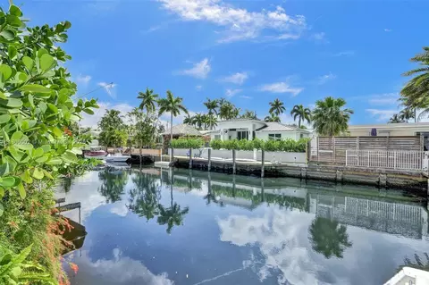 2612 Key Largo Ln, Fort Lauderdale, FL 33312