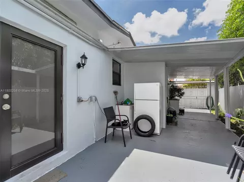 341 Pash E Ho Wa Dr, Hialeah, FL 33010 photo 27